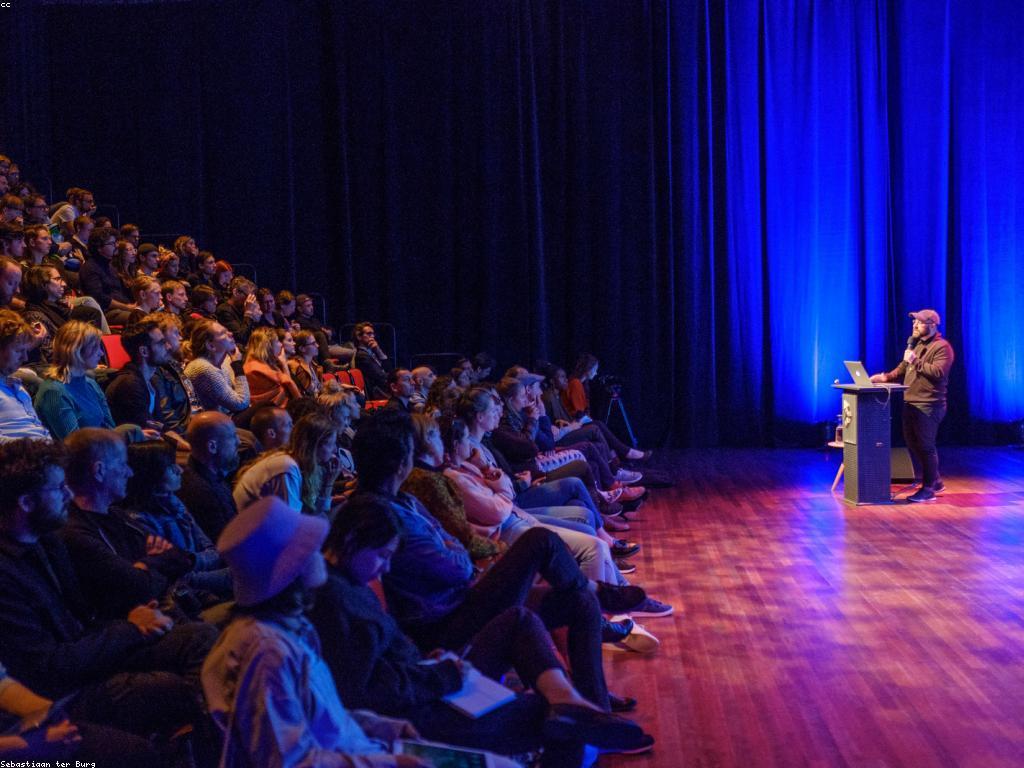 និន្នាការថ្មីក្នុងការរាយការណ៍ព័ត៌មានស្លត